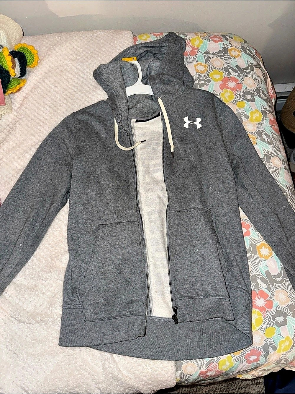 Under Armour Women's Full-Zip Hoodie Gray Size Medium